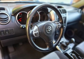 Suzuki Grand Vitara II SUV 1.9 DDiS 129KM 2008 Suzuki Grand Vitara 4X4 140 Tys km 1.9 Diesel 129KM, zdjęcie 6