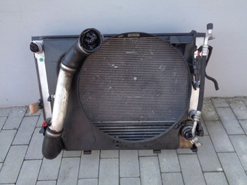CHLODNICE KOMPLET BMW 730D E65 E66 3.0 D LIFT