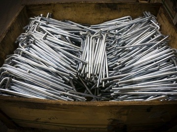 Настенный анкер для трубы L - оцинкованный 16x350