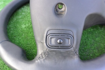 КОЖАНЫЙ РУЛЬ ОРИГИНАЛ MASERATI GHIBLI III