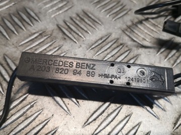 MERCEDES-BENZ C W203 ZESILOVAČ ANTÉNY