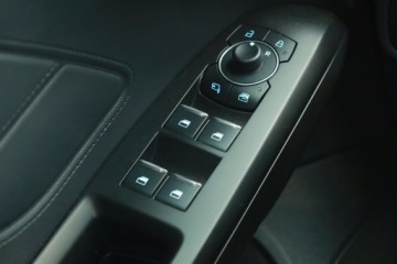 Ford Focus IV Hatchback Facelifting 1.0 EcoBoost MHEV 155KM 2024 Ford Focus 1.0 MHEV, Salon Polska, 1. Właściciel, zdjęcie 15