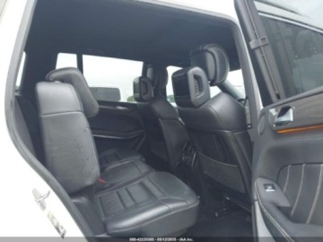 Mercedes GLS X166 2018 Mercedes-Benz GLS 63 AMG 4Matic 2018 5.5l 5.5 Benzyna 577KM, zdjęcie 13
