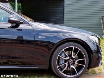 Mercedes Klasa E W213 Limuzyna AMG 3.0 AMG 43 401KM 2017 Mercedes-Benz Klasa E Mercedes-Benz Klasa E 3.0 Benzyna 401KM, zdjęcie 6