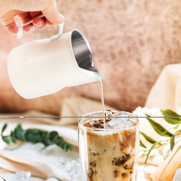 Кружка для молочной пены. Кувшин для приготовления эспрессо.