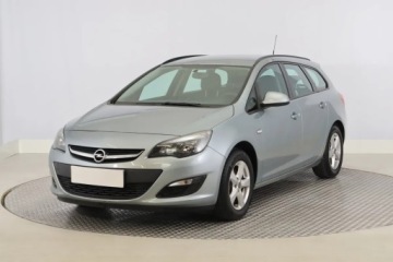 Opel Astra J Sports Tourer Facelifting 1.7 CDTI ECOTEC 110KM 2014 Opel Astra 1.7 CDTI, Salon Polska, Klima,ALU, zdjęcie 1