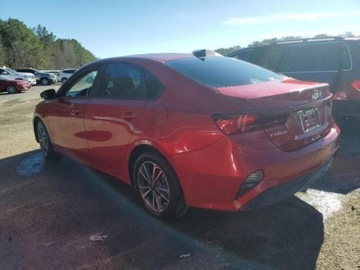 Kia 2024 Kia Inny Kia Forte LXS IVT, od ubezpieczalni 2.0 Benzyna 147KM, zdjęcie 3