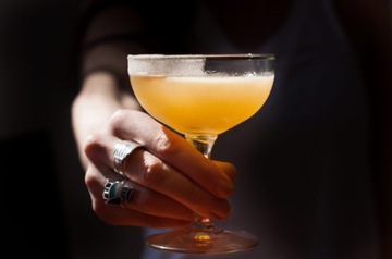 ШЕЙКЕР BOSTON BARTENDER ДЛЯ НАПИТКОВ С СТОКАЛОМ