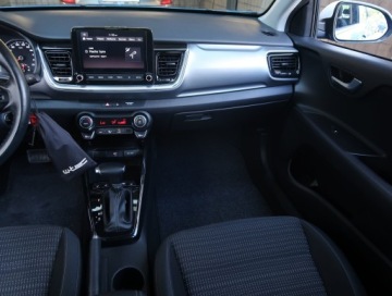 Kia Stonic I Crossover Facelifting 1.0 T-GDI 100KM 2022 Kia Stonic 1.0 T-GDI, Automat, VAT 23%, Klima, zdjęcie 7