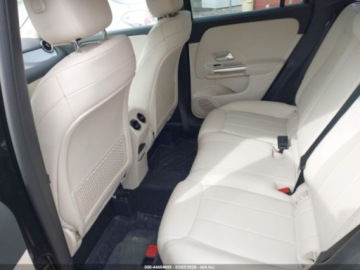 Mercedes GLA II 2021 Mercedes-Benz GLA 2021 r., 2,0L 250 4MATIC 2.0 Benzyna 221KM, zdjęcie 9