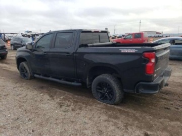 Chevrolet Silverado II 2020 Chevrolet Silverado 2020, 6.2L, 4x4, K1500 LT TRAIL BOSS, po gradobiciu 6.2, zdjęcie 5