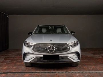 Mercedes GLC C254/X254 Coupe 2.0 300 258KM 2025 GLC Coupe 300 4-Matic AMG Line 2.0 (258KM) 2025, zdjęcie 1