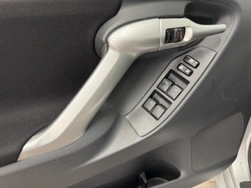 Toyota Verso Minivan 1.8 Valvematic 147KM 2010 Toyota Verso duze rodzinne 7osobowe przestronne auto w benzynie i automac, zdjęcie 21