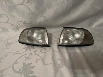 Указатели поворотов ЛЕВЫЙ+ПРАВЫЙ КОМПЛЕКТ AUDI A8 D2 1994-2002 гг.