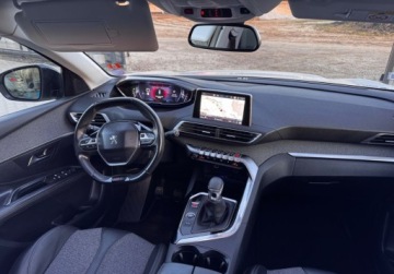 Peugeot 3008 II Crossover 1.2 PureTech 130KM 2019 Peugeot 3008 Rezerwacja 1.2 Benzyna 130KM, zdjęcie 16