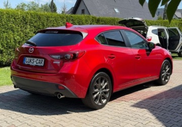Mazda 3 III Sedan 2.0 SKYACTIV-G 120KM 2016 Mazda 3 2,0 120KM FULL LED Navi Key-Less Alkantara Bezwypadkowy Serwis, zdjęcie 2