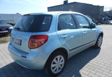 Suzuki SX4 I Hatchback 1.5 i 16V 100KM 2008 Suzuki SX4 Suzuki SX4 I 1.5 BENZYNA 100 KM 1.5 Benzyna 100KM, zdjęcie 4