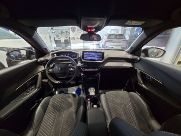 Peugeot 2008 II SUV Facelifting 1.2 Hybrid 145 145KM 2025 Peugeot 2008 Hybrid mHEV GT e-DCS6 145KM SalonPL Gwarancja Dealer Vat23, zdjęcie 13