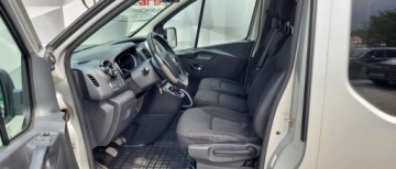Opel Vivaro B Kombi Extra Long H1 2,9t 1.6 BiTurbo 140KM 2015 Opel Vivaro 9 miejsc 140 KM Navi bezwypadkowy oplacony 1.6 Diesel 140KM, zdjęcie 12