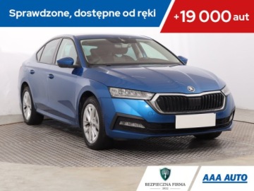 Skoda Octavia IV Liftback 2.0 TDI 150KM 2022 Skoda Octavia 2.0 TDI, Salon Polska