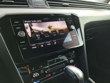 Volkswagen Passat B8 Variant Facelifting 2.0 TDI SCR 200KM 2020 Volkswagen Passat 2.0 TDI 200KM Elegance DSG Virtual LED Matrix ACC Kamera, zdjęcie 16