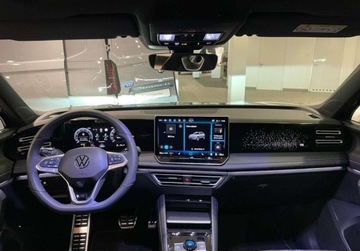 Volkswagen Tiguan III 2025 Volkswagen Tiguan R-Line Plus 1.5 eTSI 150 KM DSG 1.5 Benzyna 150KM, zdjęcie 3