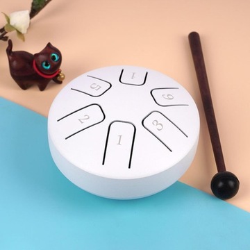 Развивающие игрушки со стальным язычком белого цвета.