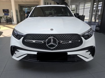 Mercedes GLC C254/X254 SUV 2.0 200d 163KM 2026 MERCEDES-BENZ GLC 200 d 4-Matic AMG Line 2.0 (163KM) 2026, zdjęcie 1