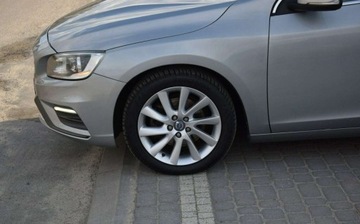 Volvo V60 I Kombi 2.0 D3 136KM 2013 Volvo V60 2.0D 5-Cylindrow Navi Kamera Fv Vat Sprowadzony Oplacony, zdjęcie 4