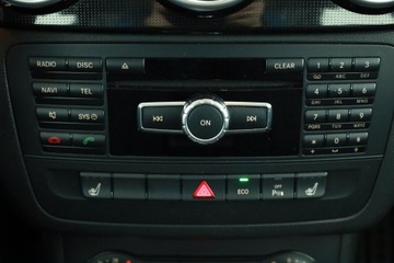 Mercedes Klasa B W246 Sports Tourer 180 BlueEFFICIENCY 122KM 2014 Mercedes B B 180, Navi, Klima, Parktronic, zdjęcie 13