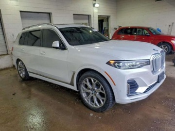 BMW X7 2021 BMW X7 xDrive40i 2021 3.0 Benzyna 335KM, zdjęcie 4