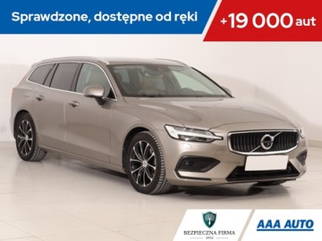 Volvo V60 I Kombi Facelifting 2.0 D4 DRIVE-E 190KM 2018 Volvo V60 D4 2.0, 1. Właściciel, Serwis ASO