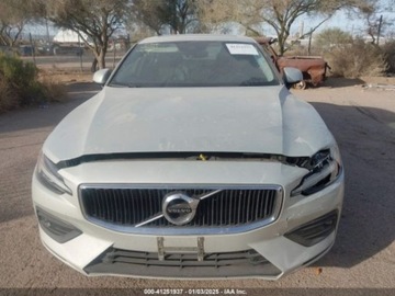 Volvo 2021 Volvo S60 Volvo S60 T5 Momentum, od ubezpieczalni 2.0 Benzyna 250KM, zdjęcie 8