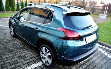 Peugeot 2008 I SUV Facelifting 1.2 PureTech 110KM 2016 Peugeot 2008 Automat, Panorama, Kamera cofania, Nowy rozrzad 1.2 Benzyna, zdjęcie 3