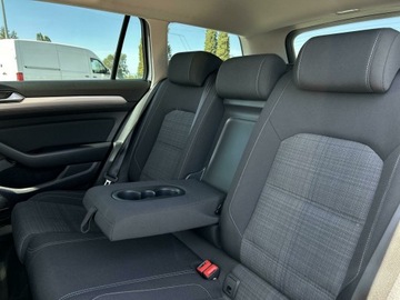 Volkswagen Passat B8 Variant Facelifting 2.0 TSI 190KM 2022 Volkswagen Passat OLEJ GRATIS | Tempomat | Smart L, zdjęcie 16