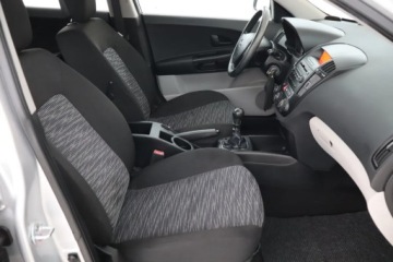 Kia Ceed I Hatchback 1.4 109KM 2008 Kia Ceed 1.4 CVVT, Klima, Parktronic,ALU, zdjęcie 8