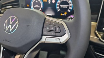 Volkswagen Passat B8 Variant Facelifting 2.0 TDI SCR 150KM 2025 Volkswagen Passat Variant Business Plus 2.0 TDI DSG7Side AssistNawigacjaFo, zdjęcie 17