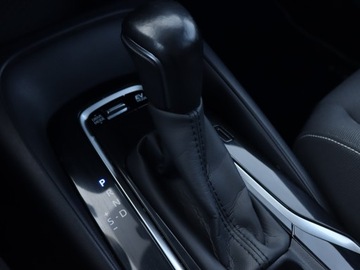 Toyota Corolla XII 2020 Toyota Corolla 2.0 Hybrid, Salon Polska, zdjęcie 15