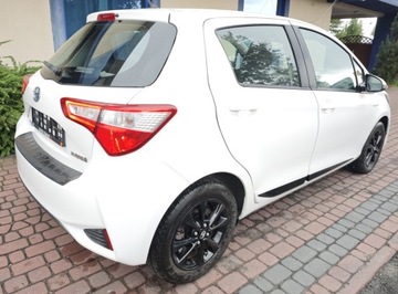 Toyota Yaris III Hatchback 5d Facelifting 2017 1.5 Hybrid 100KM 2018 TOYOTA YARIS HYBRYDA, zdjęcie 8