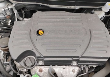 Suzuki Vitara III SUV 1.6 VVT 120KM 2016 Suzuki Vitara 2016r, 1.6 Benzyna. Uszkodzony tyl i lekko przod. Jezdzi., zdjęcie 18