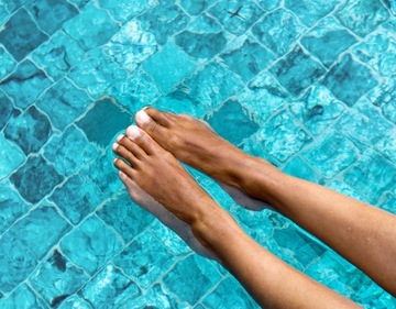 ЛЕТНЯЯ КОЛЛЕКЦИЯ CLARESA PASTEL GLAM HYBRID LOLISH LIPGLOSS PASTEL