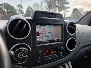 Citroen Berlingo II 2016 Citroen Berlingo MultiSpace 1.6HDI Automat 1- Wlasciciel Nowy Rozrzad Sprz, zdjęcie 19