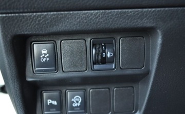 Nissan Qashqai II Crossover 1.6 dCi 130KM 2015 Nissan Qashqai 1.6 DCI 130km Kamera Nawigacja 1.6 Diesel 130KM, zdjęcie 23