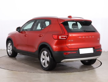 Volvo XC40 Crossover 2.0 T4 190KM 2019 Volvo XC40 T4, Salon Polska, Serwis ASO, 4X4, zdjęcie 3
