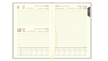 КНИГА-КАЛЕНДАРЬ В ПОДАРОК ​​УЧИТЕЛЮ 2024/2025 ГРАВИРОВКА