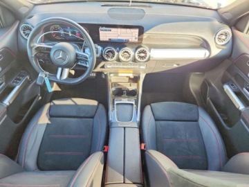 Mercedes GLB 2024 Mercedes-Benz GLB 250 4Matic 2024 2.0 Benzyna 221KM, zdjęcie 8