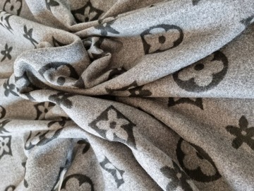 ШАРФ ЖЕНСКИЙ, ШЕРСТЬ ЖЕНСКАЯ