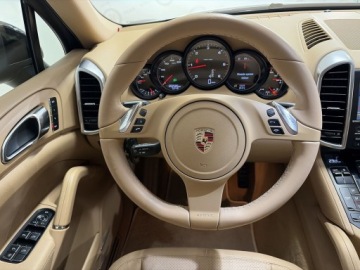 Porsche Cayenne II 2011 Porsche Cayenne Diesel II (2010-) Porsche Cayenne, zdjęcie 11
