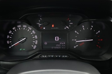 Citroen C3 III Hatchback 1.2 PureTech 82KM 2017 Citroen C3 1.2 PureTech, Salon Polska, Serwis ASO, zdjęcie 10