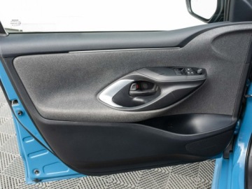 Toyota Yaris IV Hatchback 1.5 Dynamic Force 125KM 2021 Toyota Yaris CB679RM#1.5 Comfort K.cofania Lane, zdjęcie 8
